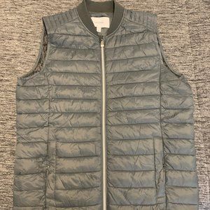Men's Calvin Klein Vest - Med.